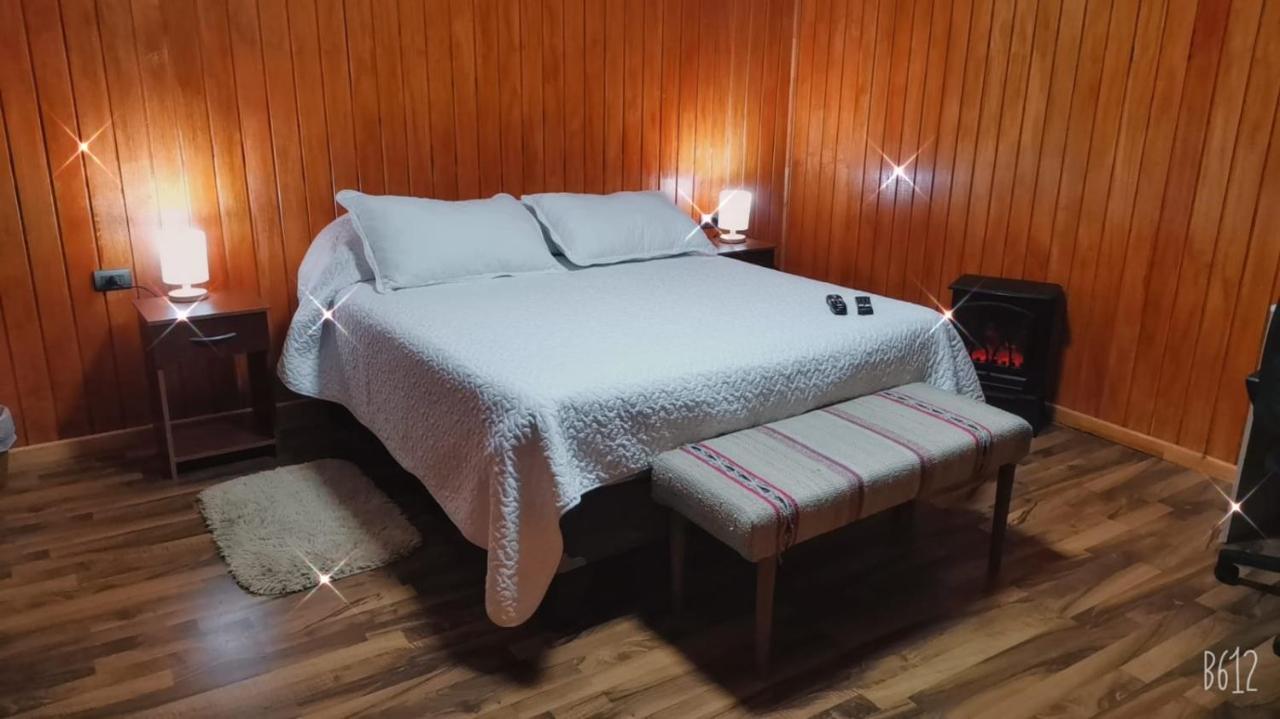 Roble Austral Hostal Coyhaique Exteriör bild